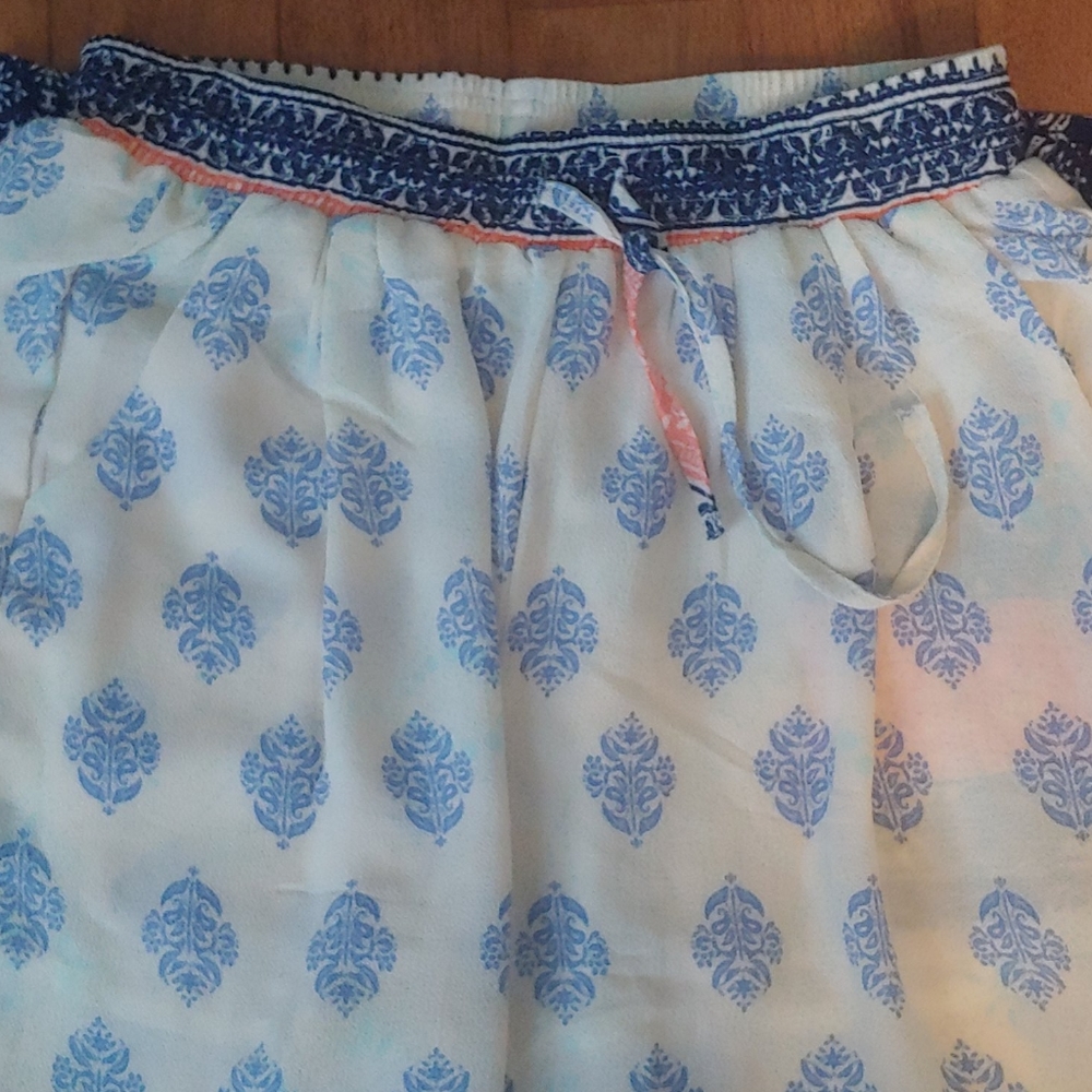 Pants - Picture 2 of 3